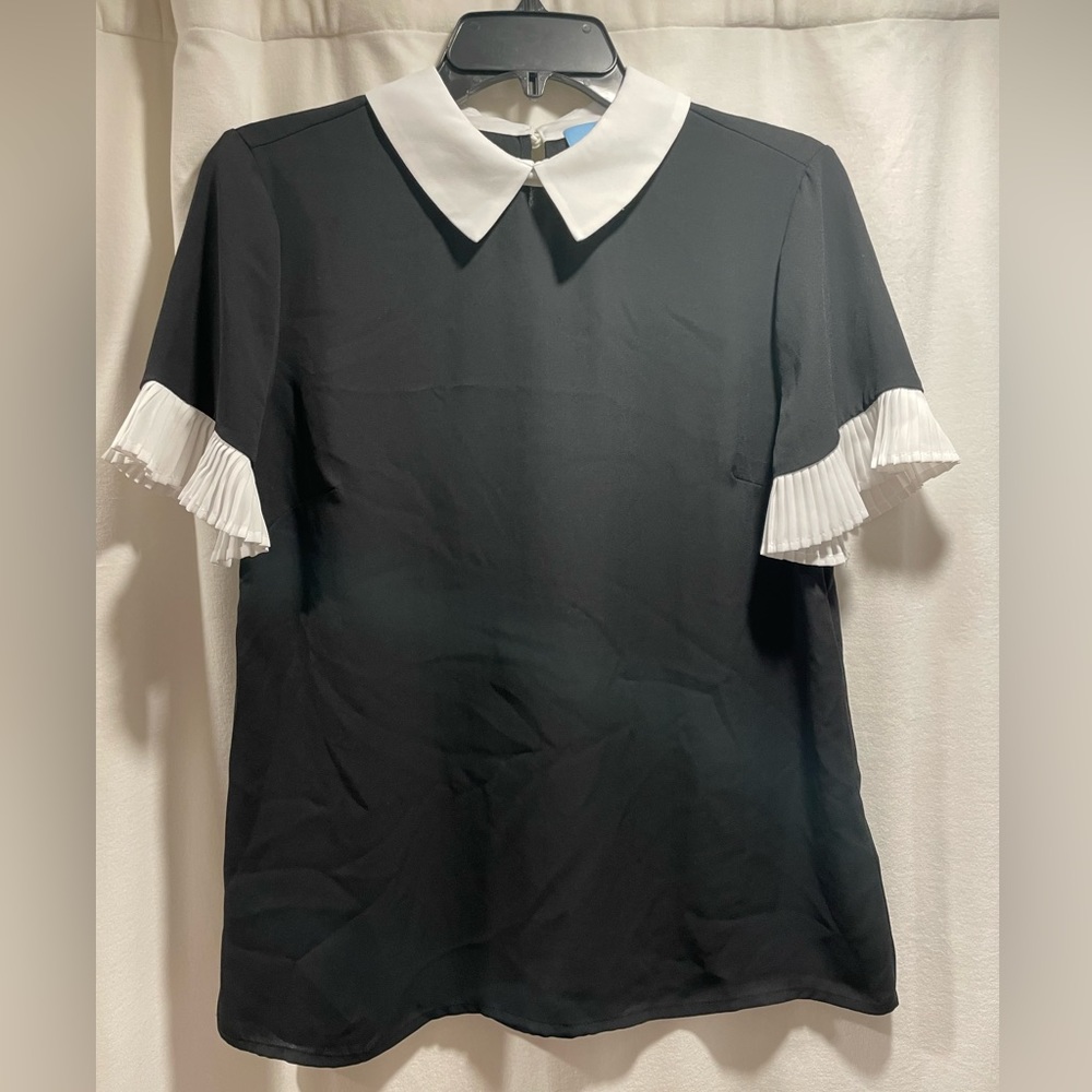 Black and White Crepe Blouse